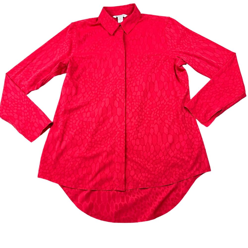 Athleta Urbanite Textured Top Womens S‎ Red Animal Print Button Down 984614-01